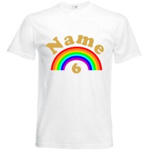 T-Shirt - "Regenbogen + Zahl" - Freie Farbwahl, Farbe des T-Shirts: Weiß